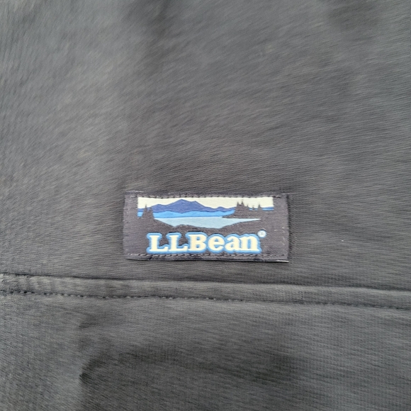 L.L. Bean Henley Classic Rugby Syle Hidden Button Placket Size Large - Picture 7 of 8